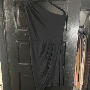 Elegant Black One-Shoulder Dress